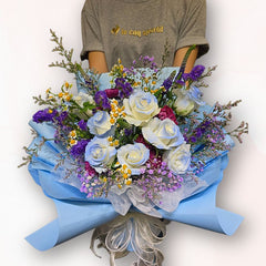 夢幻天空藍花束 F050|Fantasy Sky Blue Bouquet|大富貴花店 Rich Garden