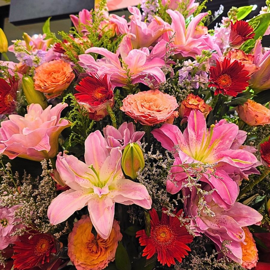粉紅重瓣百合開張花籃 B025｜Pink Lily Grand Opening Flower Stand｜大富貴花店 Rich Garden