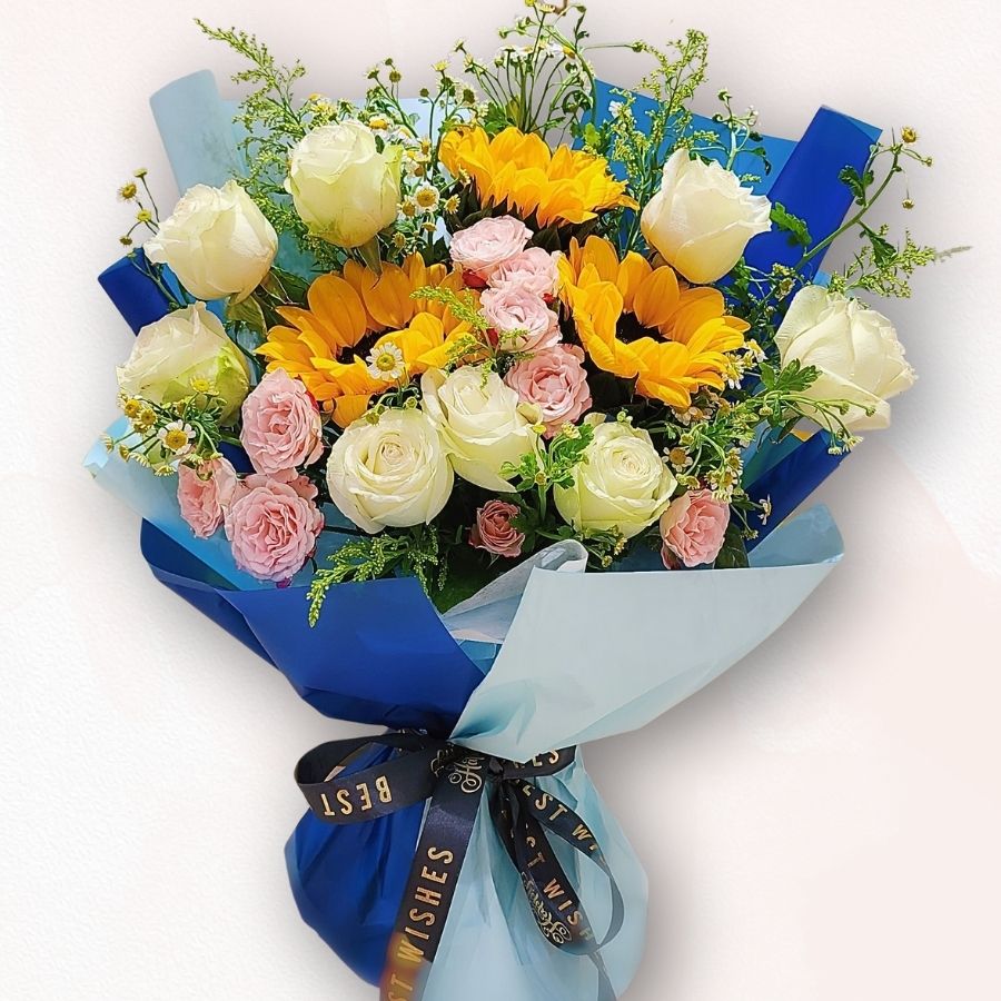 向日葵白玫瑰混色花束 F090｜Sunflower White Rose Bouquet｜大富貴花店 Rich Garden
